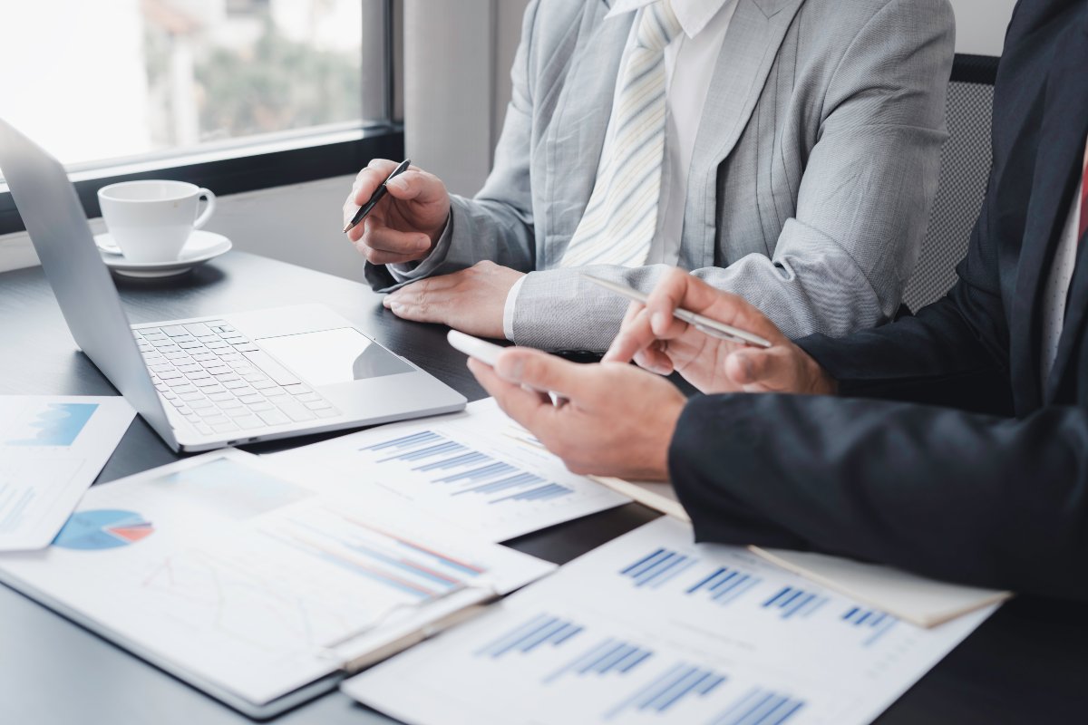 How to Buy Small Business With No Money Down: 6 Strategies